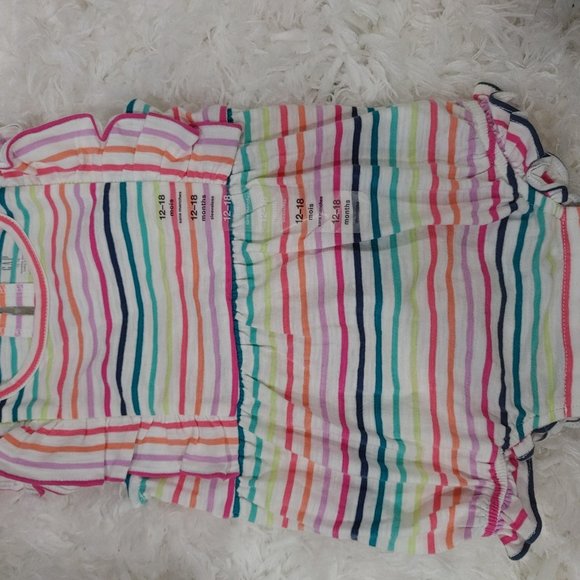 Gap 12-18 month onsie - Picture 2 of 2